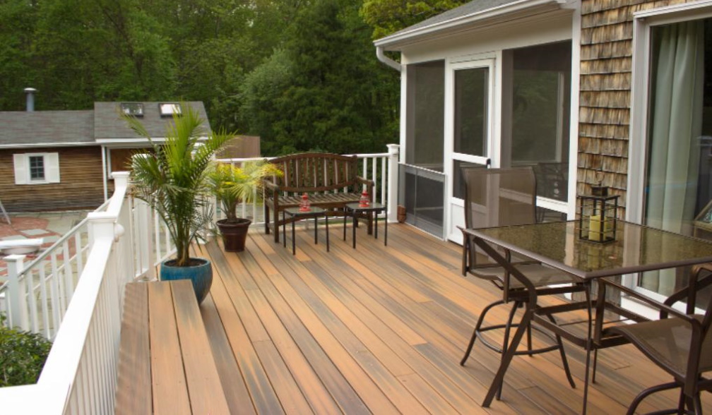 does-a-deck-add-value-to-your-property