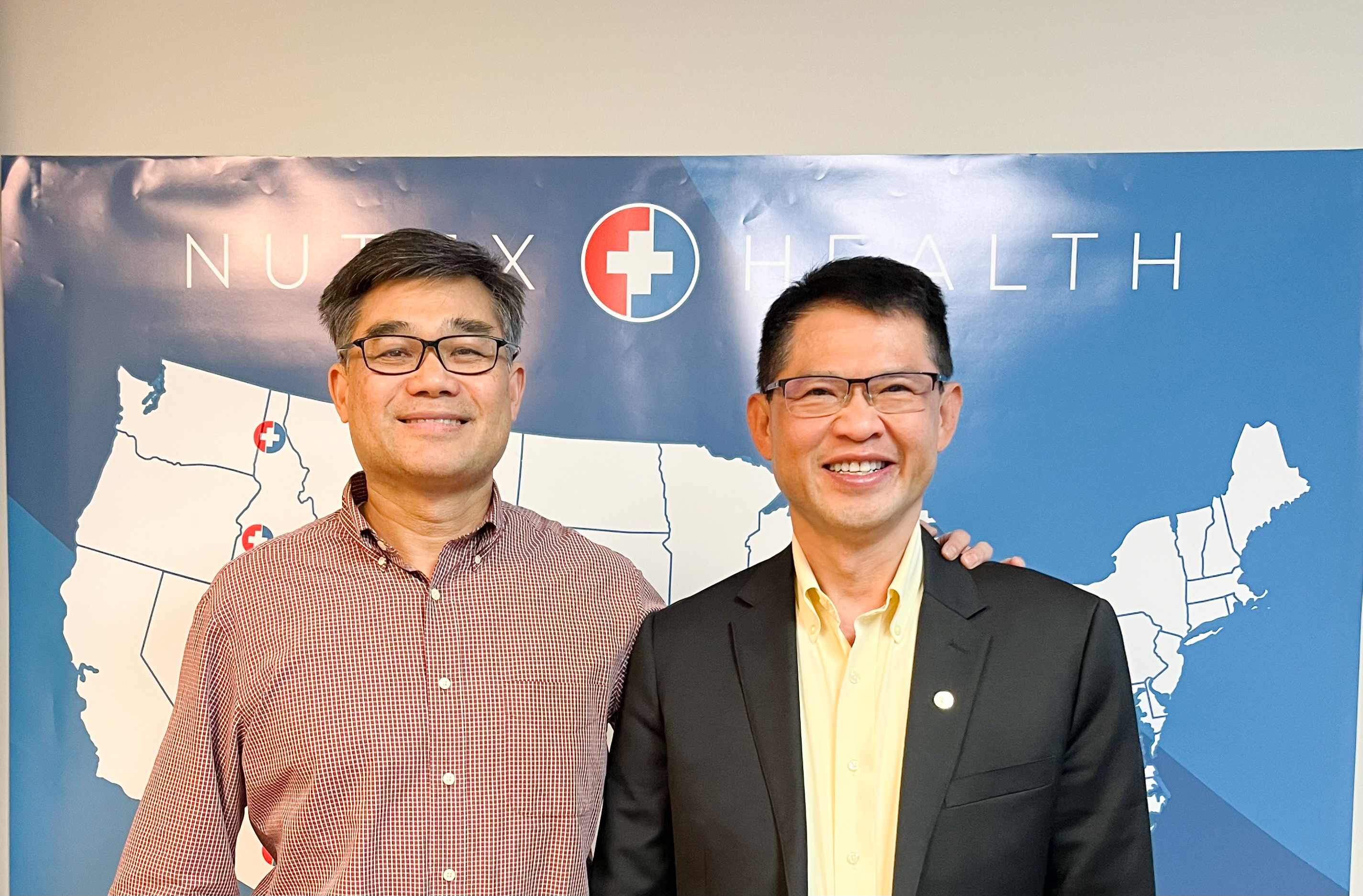 Dr. Tom Vo, CEO & Chairman of the Board of Nutex Health Inc. (left)with Mr. Steven Truong, CEO VinBrain.