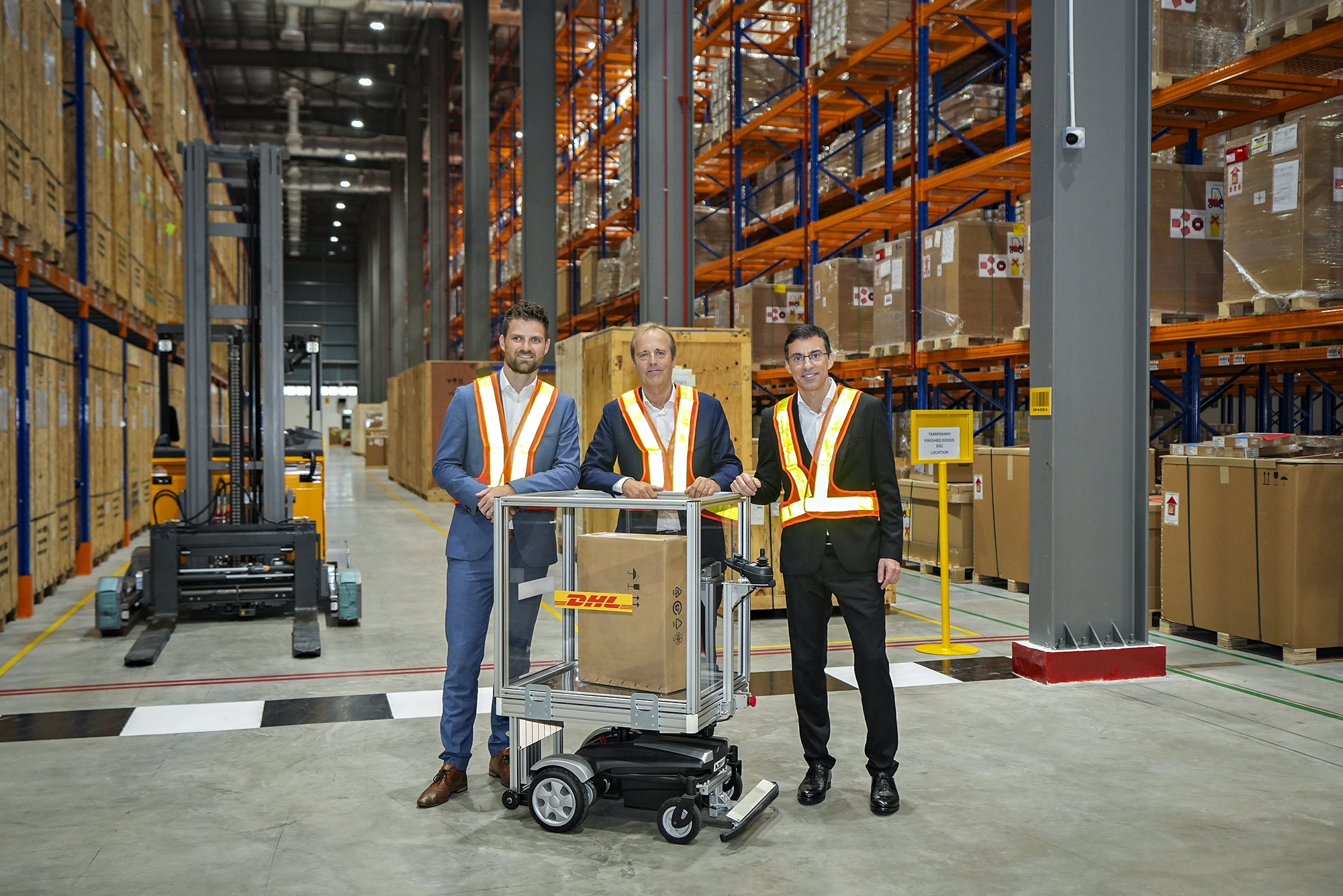 (From L to R) Mario Lorenz (Country Managing Director, DHL Supply Chain Malaysia), Andries Retief (CEO, DHL Supply Chain Southeast Asia), Oscar de Bok (CEO, DHL Supply Chain), Javier Bilbao (CEO, DHL Supply Chain Asia Pacific) at Penang Logistics Hub 4