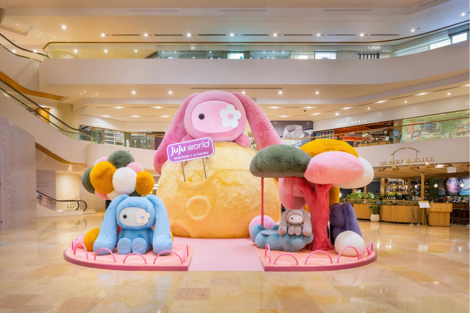 Pacific Place x CJ Hendry Unveil Hong Kong